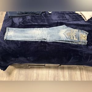 Rock revival jeans